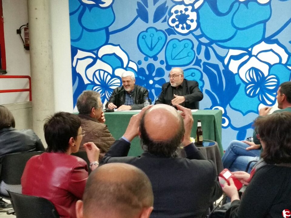 PSOE VILLENA: Encuentro con militares del PSOE del El Secretario Autonómico de Agricultura y Desarrollo Rural y Director de la Agencia Valenciana de Fomento y Garantía Agraria de la Comunidad Valenciana