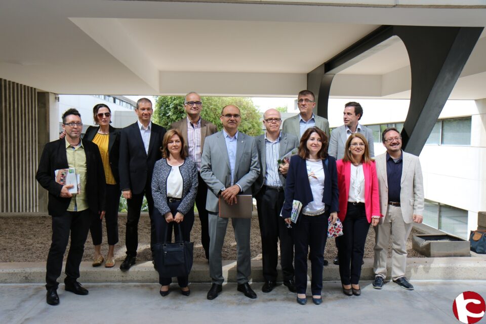 Manuel Palomar presenta su proyecto para la Universidad de Alicante a la comunidad universitaria