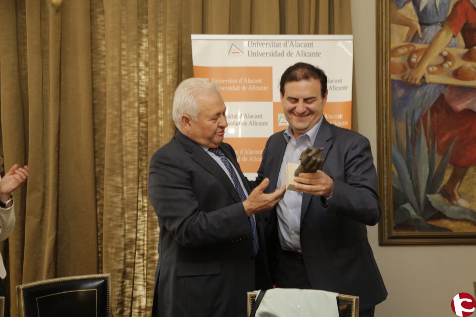 El Consejo Social aprueba las cuentas de 2015 con las que se garantiza "el compromiso de gasto presente y futuro" de la Universidad de Alicante