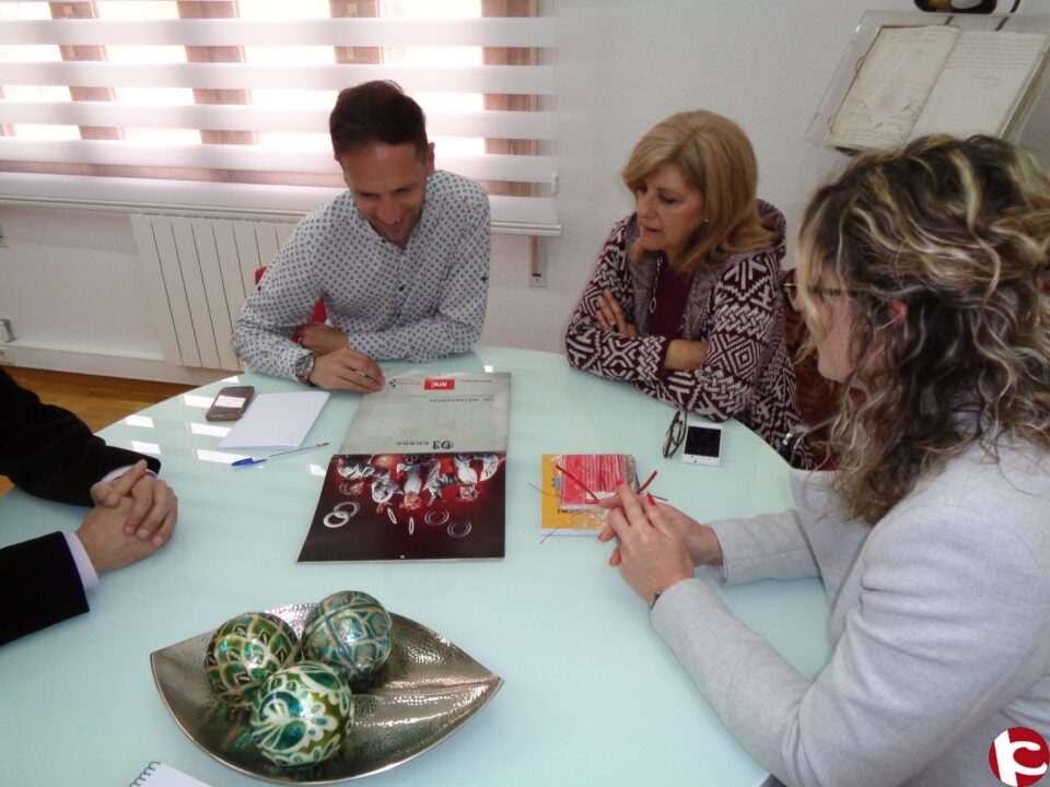 Asprodis presenta sus proyectos de integración para personas con discapacidad al Ayuntamiento de Pinoso