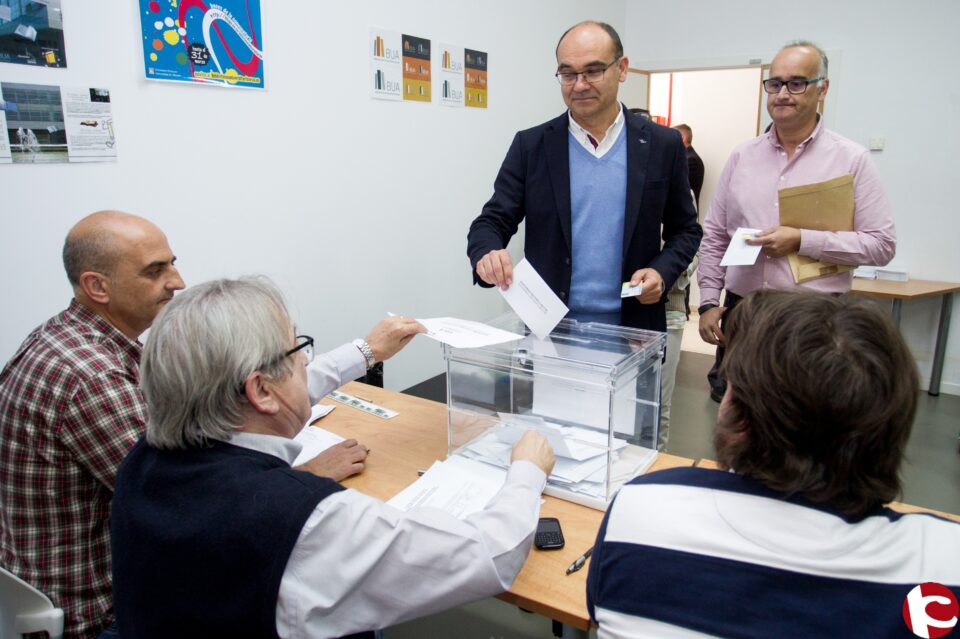 Manuel Palomar revalida como rector de la Universidad de Alicante con el 75% de los votos a favor