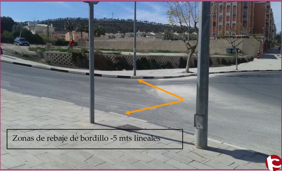 Urbanismo y Obras proyecta nuevas supresiones de barreras urbanísticas