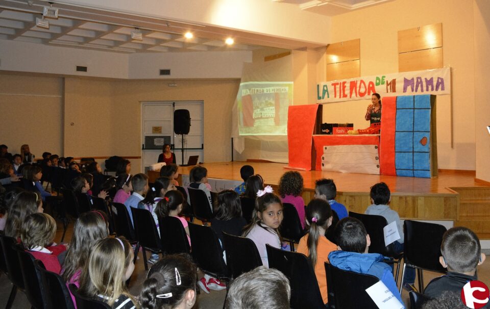 Entrega de premios de la IX Edición del Concurso de Dibujo Mamá Trabajadora. Año 2016