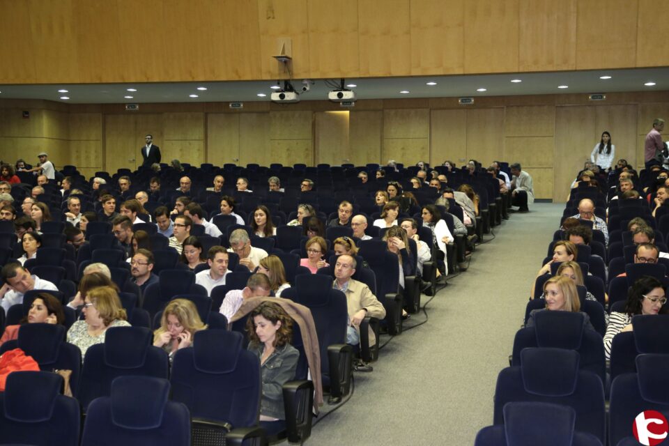 Palomar preside el pleno constituyente del Claustro Universitario de su nueva legislatura