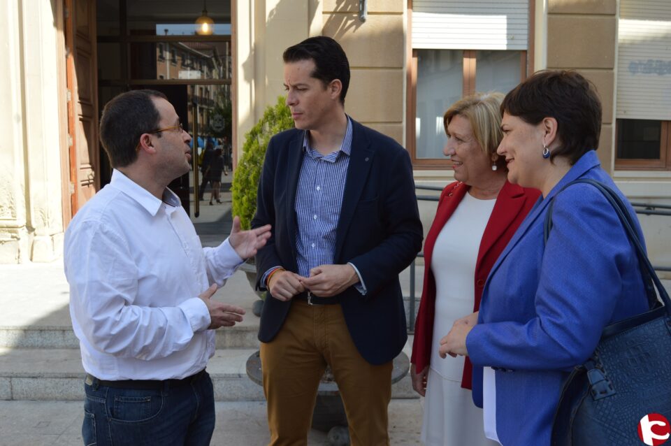 PSOE ELDA: Alfaro exige la derogación de las leyes promulgadas por el Gobierno de Rajoy que castigan a la administración local