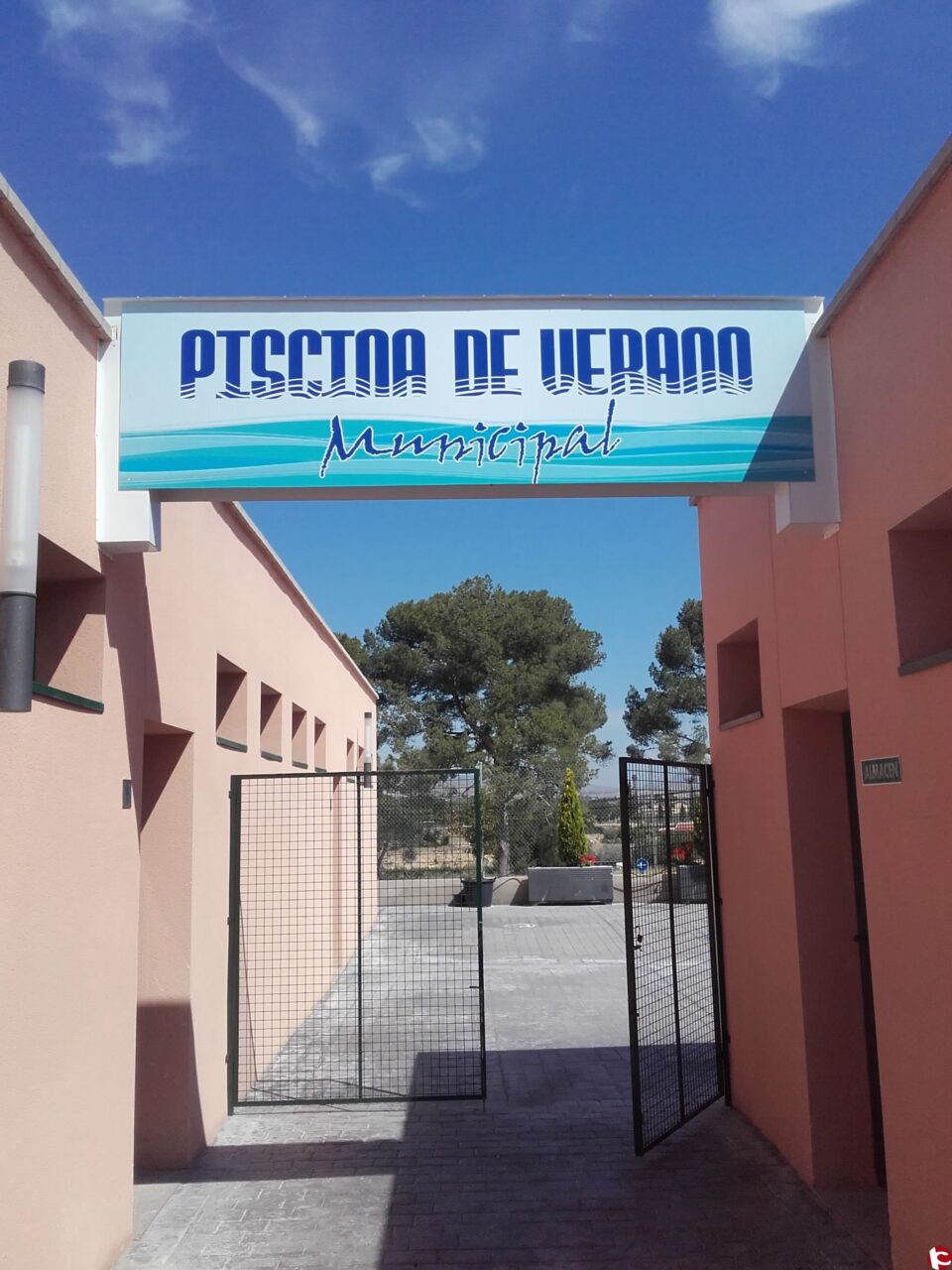 ASPE ABRE AL PÚBLICO SU PISCINA DE VERANO MUNICIPAL ESTE LUNES