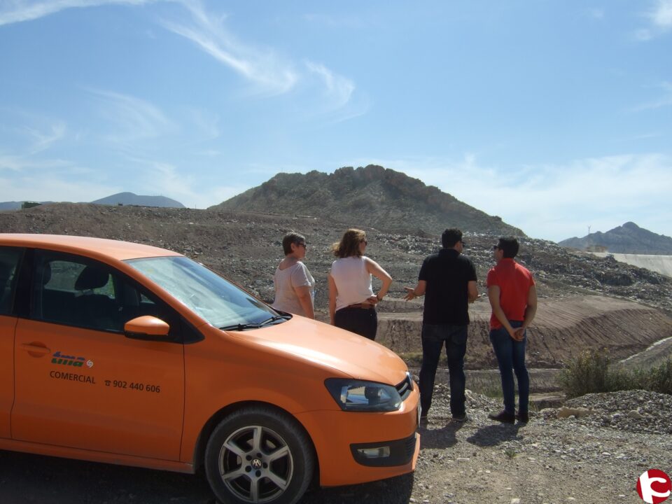 Visita d ellas instalaciones del vertedero de Lurima  Grupo TMA por parte del Concejal Delegado de Medio Ambiente y de la Concejala de Sanidad