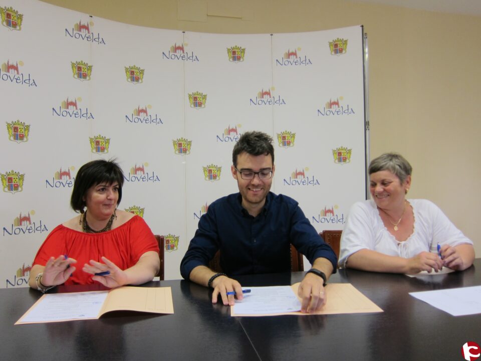 El Ayuntamiento firma convenios de colaboración con las asociaciones de Parkinson y Salud Mental