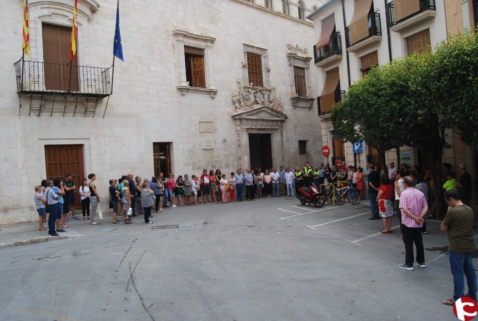 Concentración contra atentado terrorista de Niza