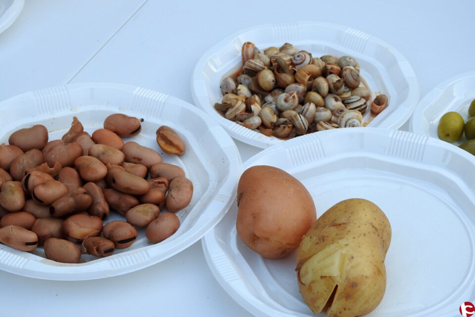 HABAS Y CARACOLES: EL PLACER DE LA TRADICIÓN CULINARIA EN EL RABAL