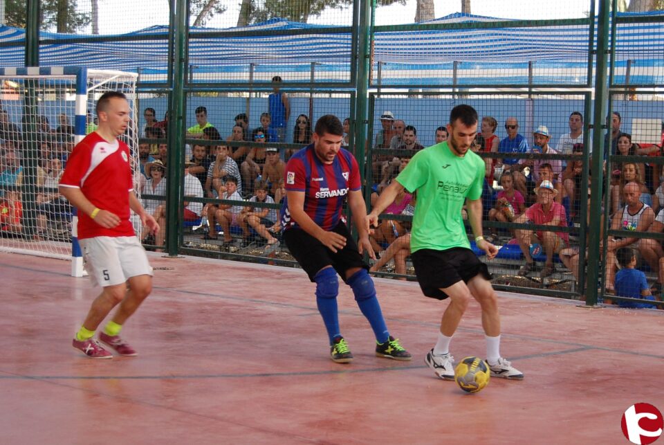 Autodesguaces Penalva se proclama campeón de las XXXV 24 horas de Fútbol Sala Villa de Monforte