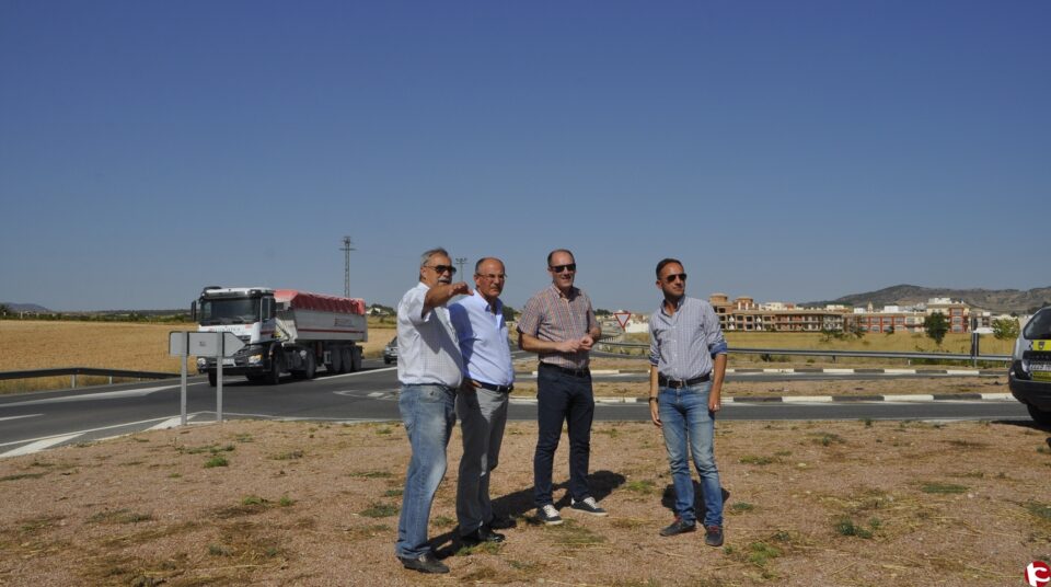 El Director General de Obras Públicas se compromete a actualizar el proyecto de la Ronda Suroeste