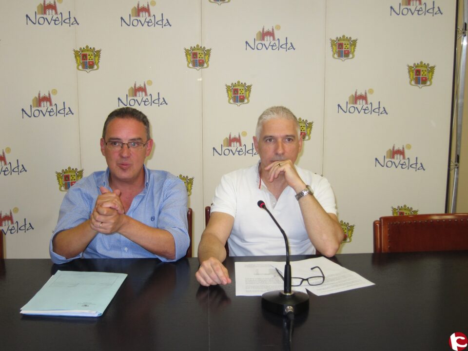 El alcalde de Novelda pide a UPyD que reconsidere la moción de censura y le invita a seguir dialogando