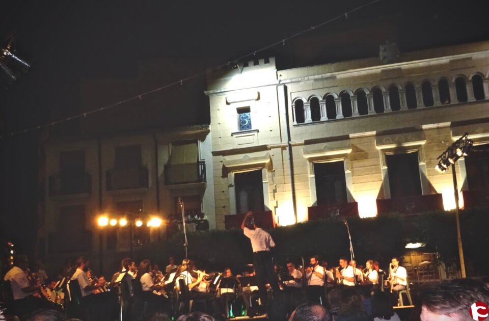 Banda Municipal de Música de Villena: ¡YA SUENA A FIESTAS¡