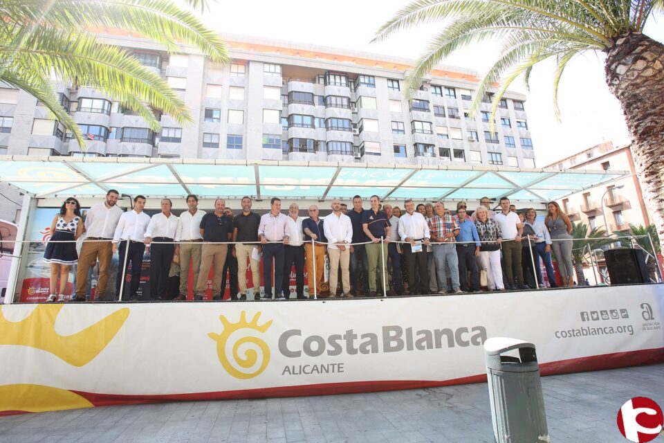 El Patronato Costa Blanca se echa a la calle para acercar a los ciudadanos el paso de la Vuelta Ciclista a España por tierras alicantinas