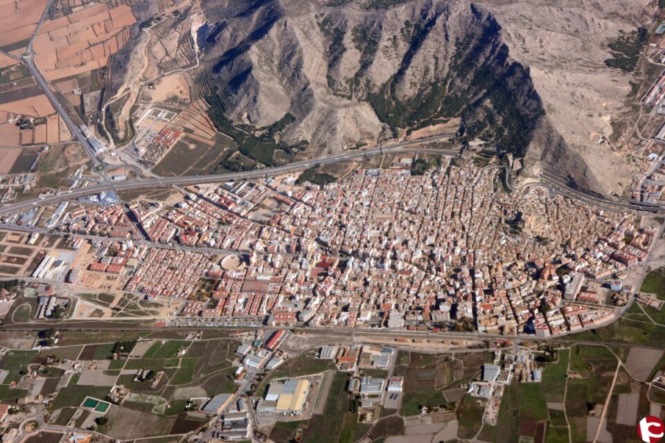 Nota de prensa del concejal de recursos humanos para contestar al PP