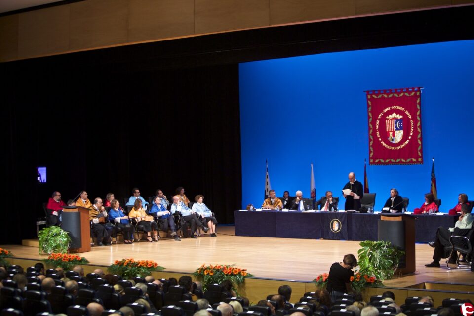 Palomar inaugura el curso académico de la UA reclamando una financiación justa tanto a nivel estatal como autonómico