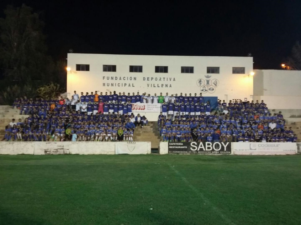 El Villena CF presenta a sus equipos para la temporada 2016/2017