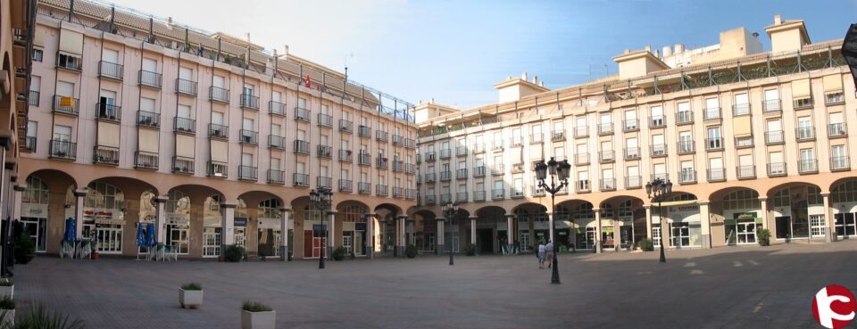 Informando del corte de la Calle Cervantes