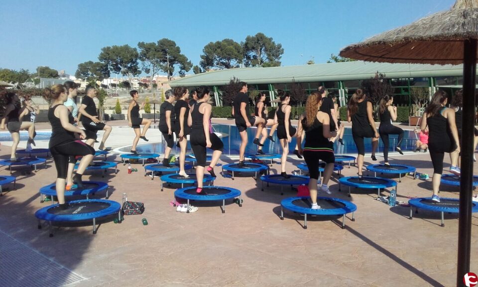 El programa deportivo municipal de Aspe acogió a usuarios de 22 poblaciones la pasada temporada