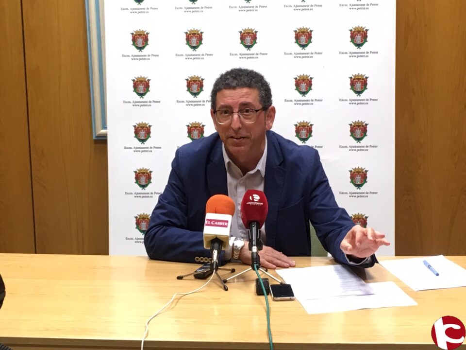 La Diputación de Alicante apoya con 43.000 seis programas sociales del Ayuntamiento de Petrer