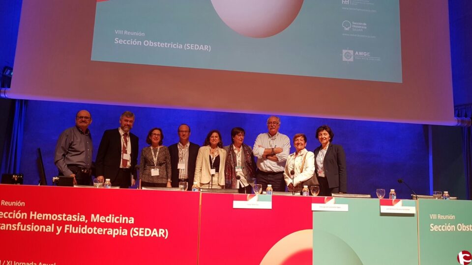 Presentación del libro "Guía para la elaboración de programas de ahorro de sangre en cirugía"