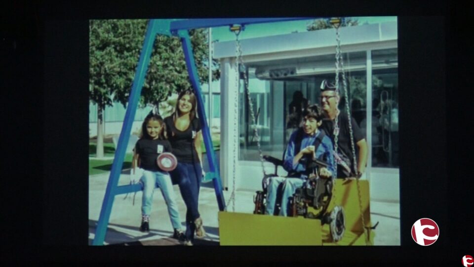 Presentación Calendario Benéfico Sense Barreres