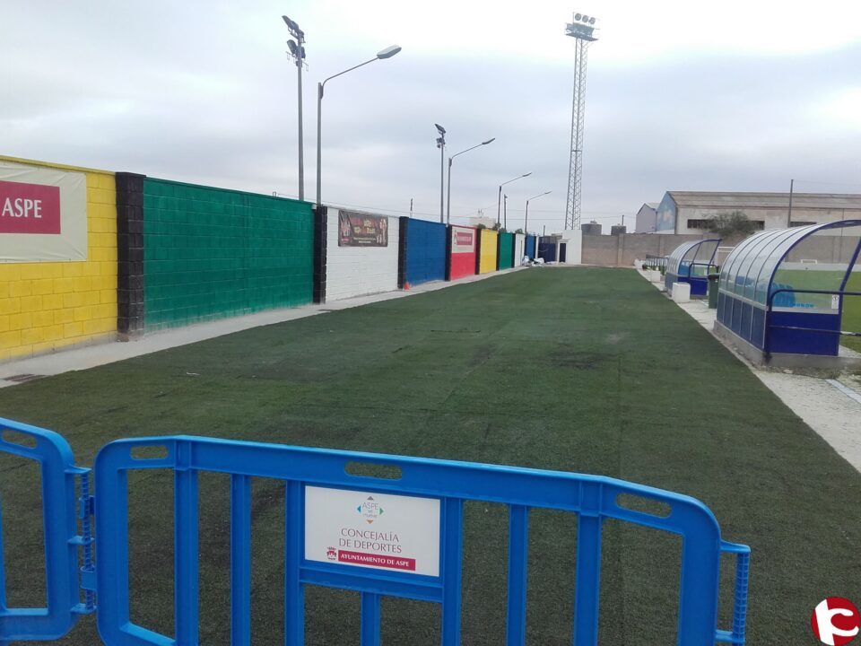 Continúan las mejoras en los campos de fútbol de Aspe