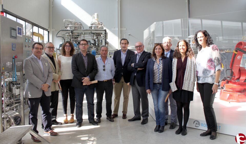 La comisión de industria de las Cortes Valencianas visita INESCOP
