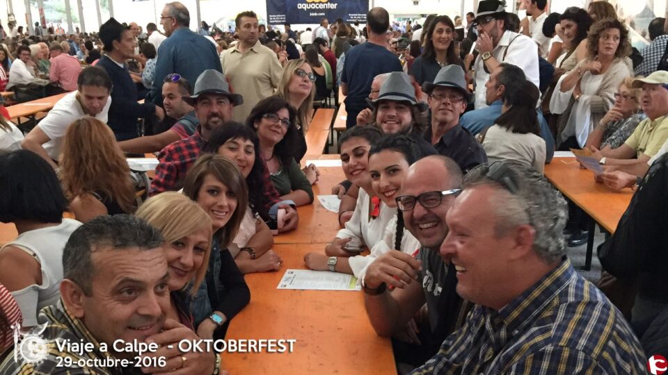 Los Moros Realistas en el Oktoberfest de Calpe (29-OCTUBRE-2016)