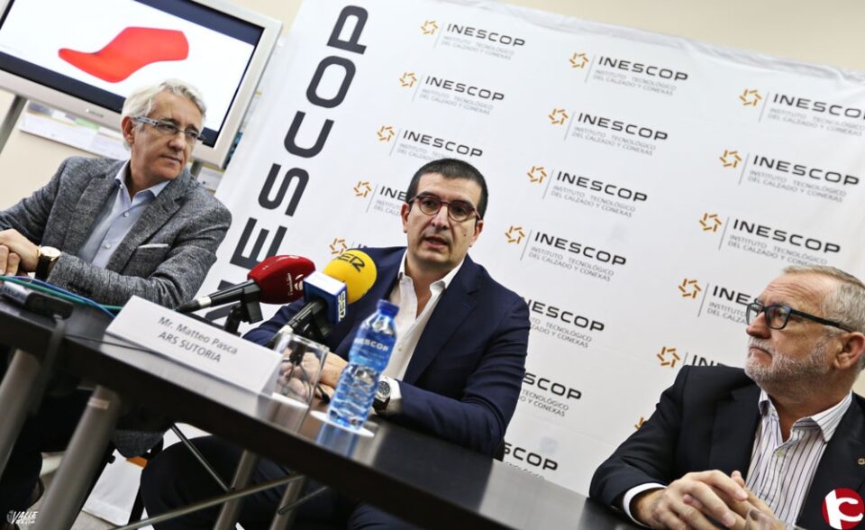 INESCOP firma un convenio de colaboración con la escuela italiana de diseño de calzado Ars Sutoria