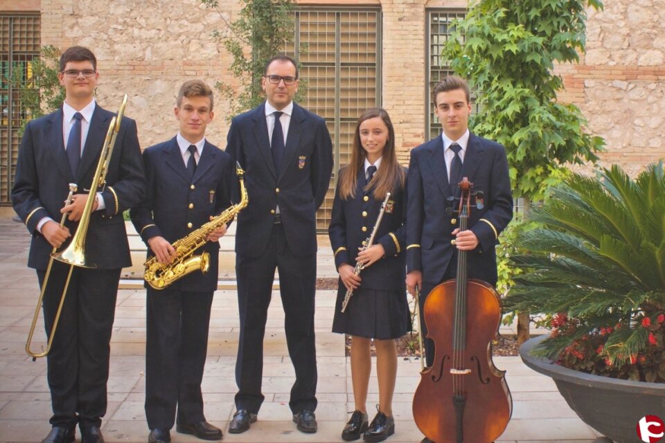 La Banda Municipal de Villena recogió ayer sábado a sus educandos