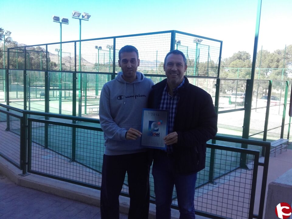 Aspe cuenta por primera vez en su historia con un club deportivo de pádel