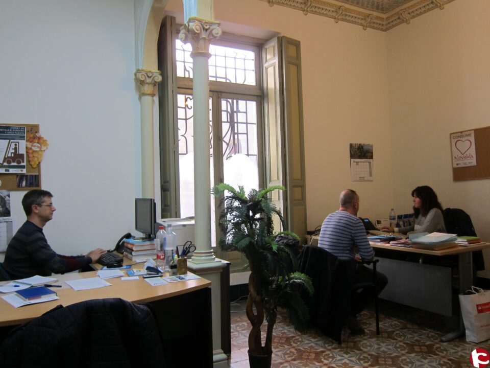 ADL y AFIC trasladan sus oficinas al Centro Cultural Gómez Tortosa