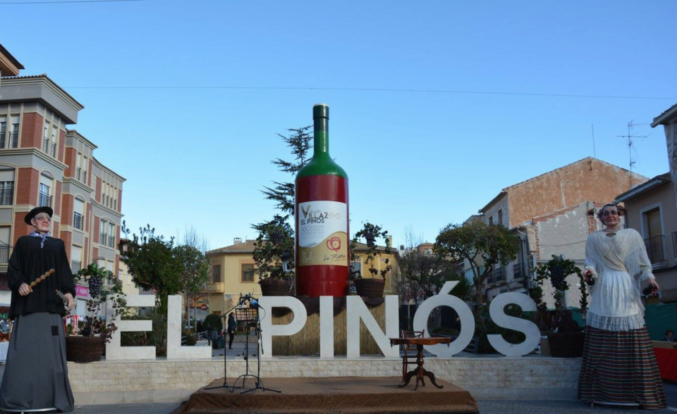 El ayuntamiento amortiza anticipadamente parte del préstamos con el que se liquidó la deuda con frutos secos Mañan