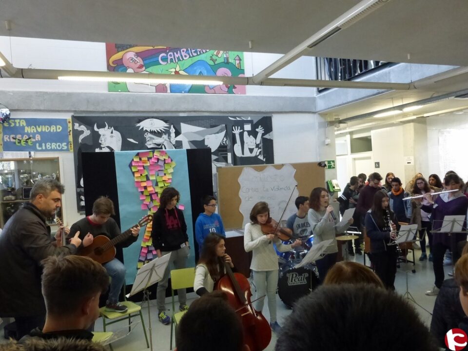 Actividades organizadas hoy 25 de noviembre en el IES Monastil con motivo del Día contra la Violencia de Género