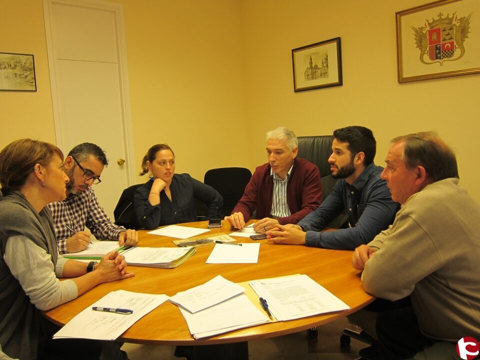 Los alcaldes de Novelda y Monforte se reúnen para abordar asuntos que comparten ambos municipios