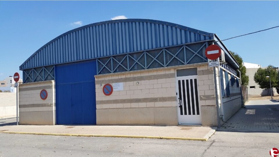 La Universitat d'Alacant estalvia 1 900 000 m3 d'aigua potable en deu anys