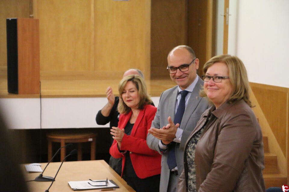 La professora Cecília Gómez pren possessió com a defensora universitària de la Universitat dAlacant
