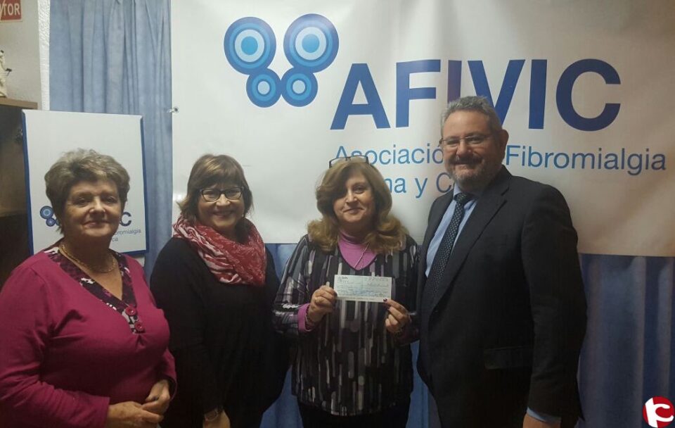 Entrega de las donaciones en referencia a la OBRA SOCIAL realizada en este año 2016 por la Comparsa de Moros Nuevos a diferentes asociaciones de la ciudad de Villena