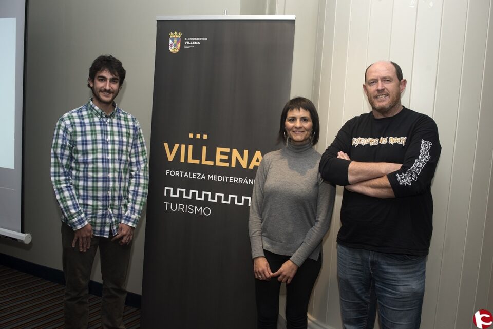 Villena promociona su agenda turística para 2017 en Madrid