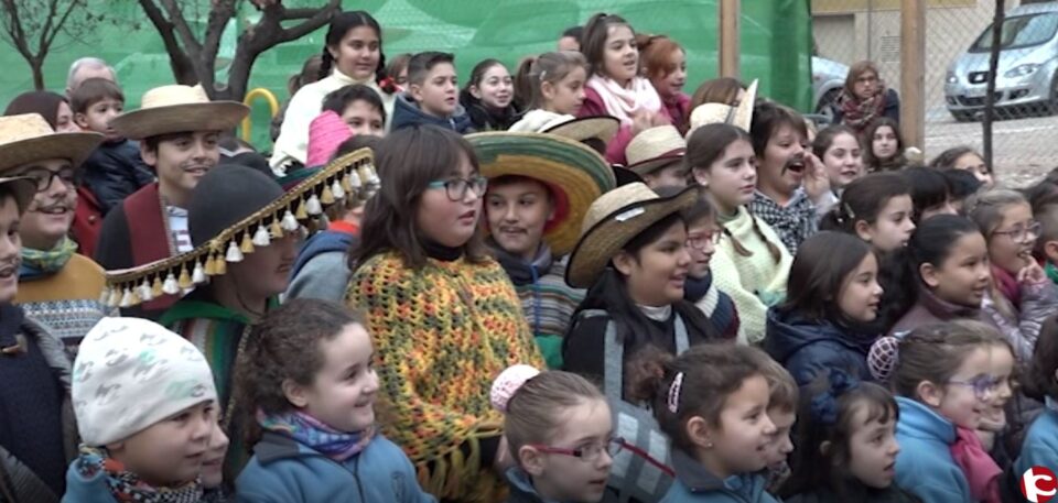 Los alumnos de 3º de primaria del colegio Las Paulas ganan el concurso interescolar de Villancicos