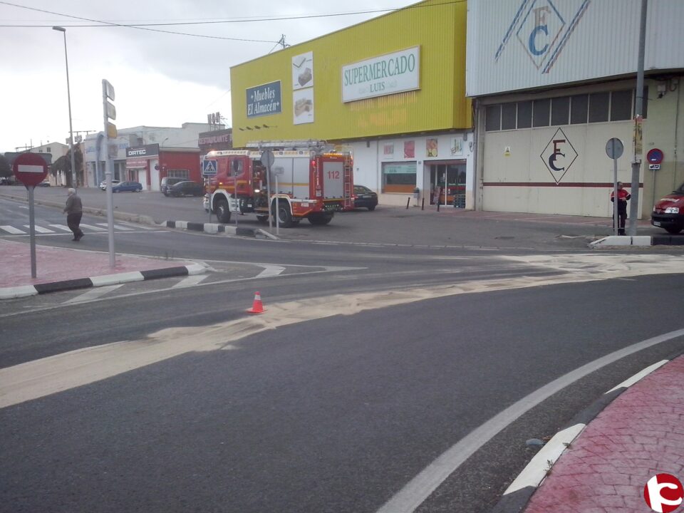 Aparatoso accidente de tráfico en la mañana del viernes 16 de diciembre