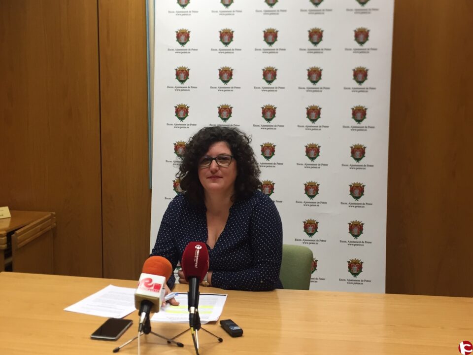 Silvia Rodríguez acusa al PP de Petrer de mentir con el Decreto de Plurilingüismo