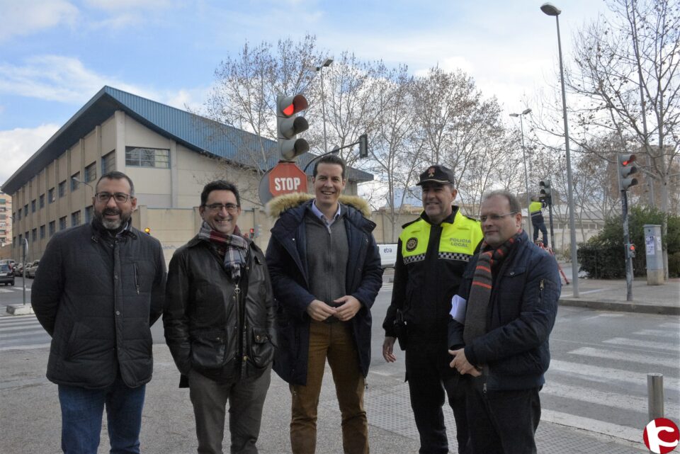 El Ayuntamiento de Elda mejora el contrato de semáforos con un mantenimiento preventivo y continuo por el mismo precio.