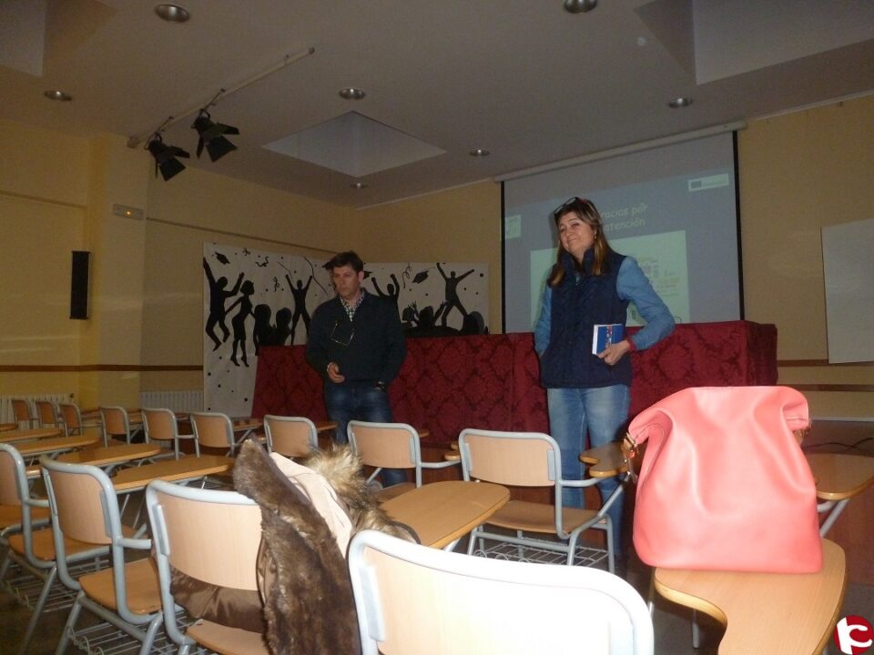 El Valle de Elda participa en las Jornadas de difusión del programa ERASMUS + organizadas por el CEFIRE de Elda