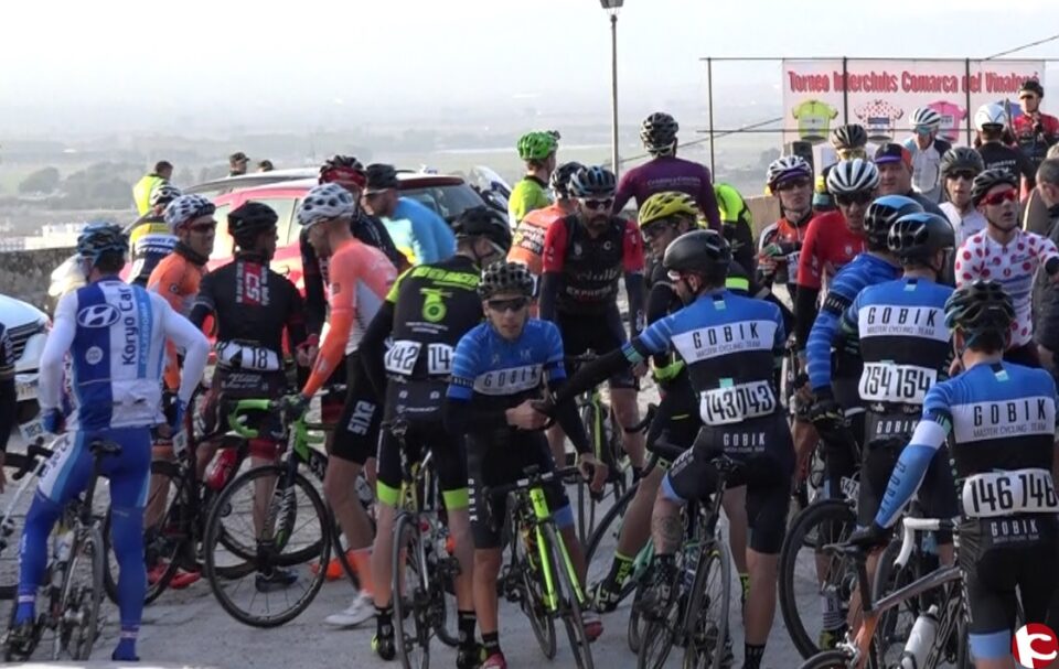 Bonita prueba en la tercera etapa del Torneo Interclubs Vinalopó
