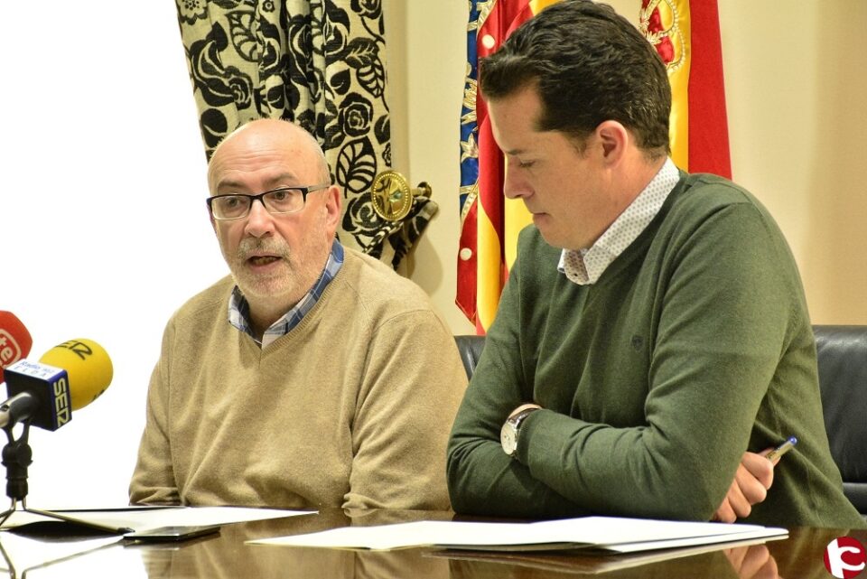 El Conseller Manuel Alzaráz ha visitado hoy Elda para mantener una reunión de trabajo en materia de Transparencia y Cooperación