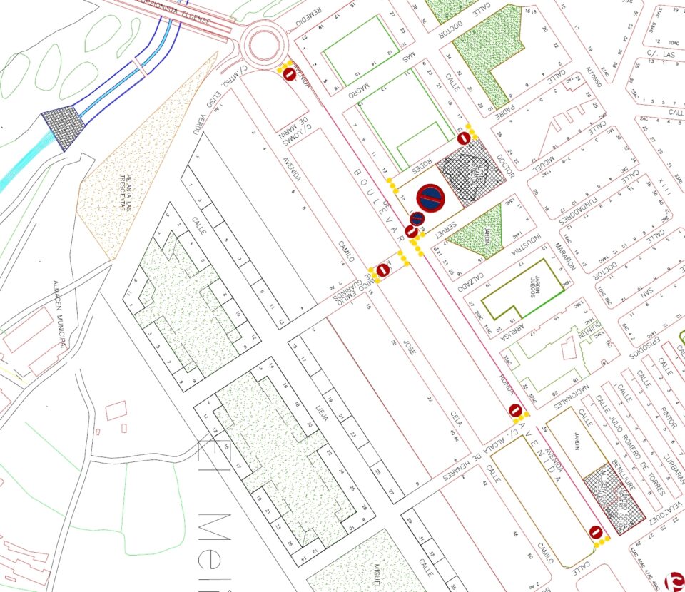 Informando del corte de calles por prueba Ciclista