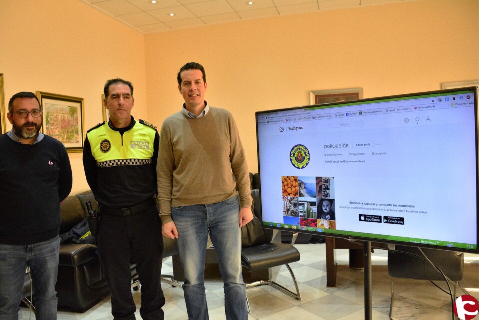 La Policía Local de Elda abre cuentas en Facebook e Instagram para tener un contacto más directo con los vecinos del municipio